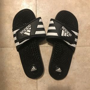 Adidas Adissage Slides